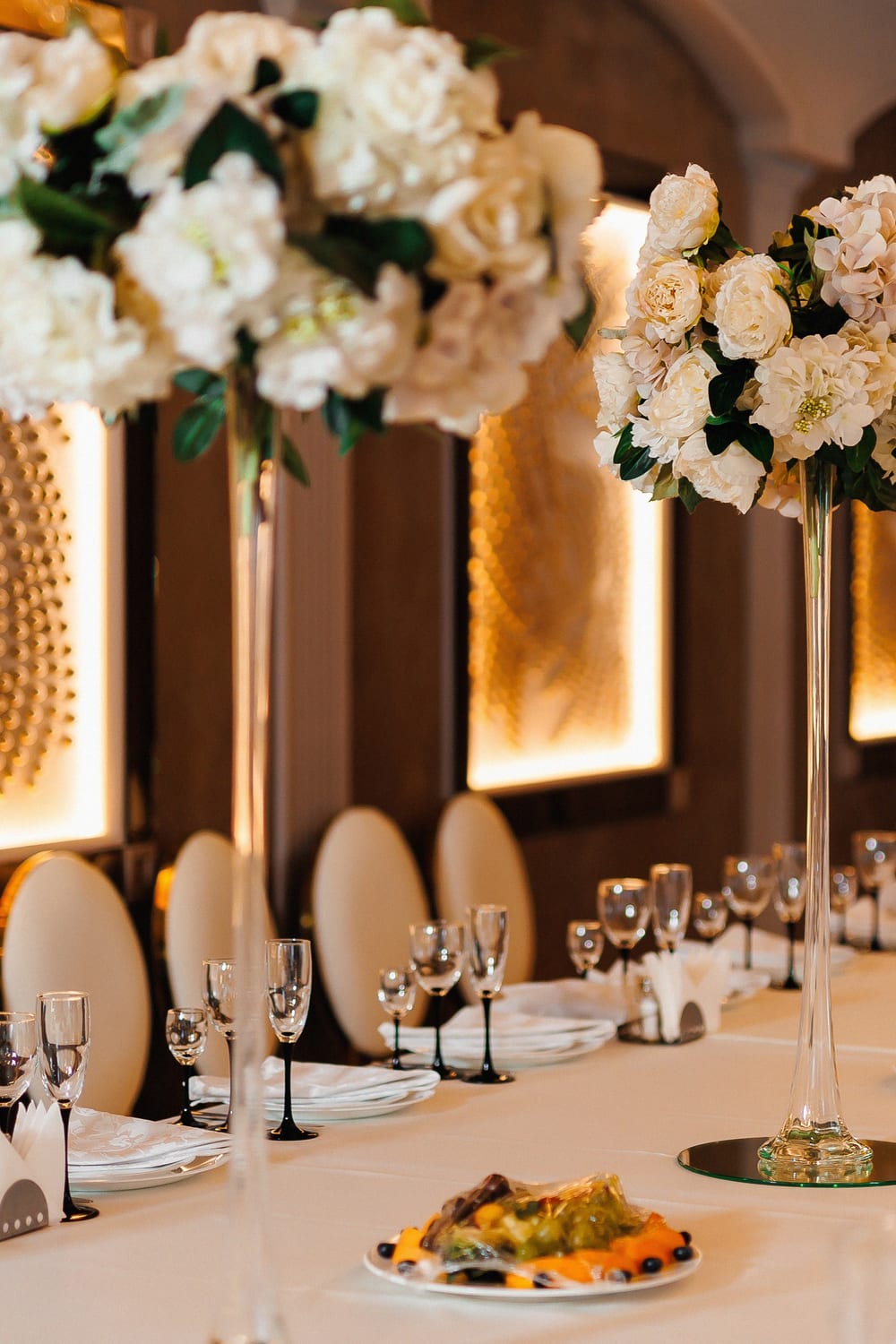 8 Wedding Details Guests Notice Immediately