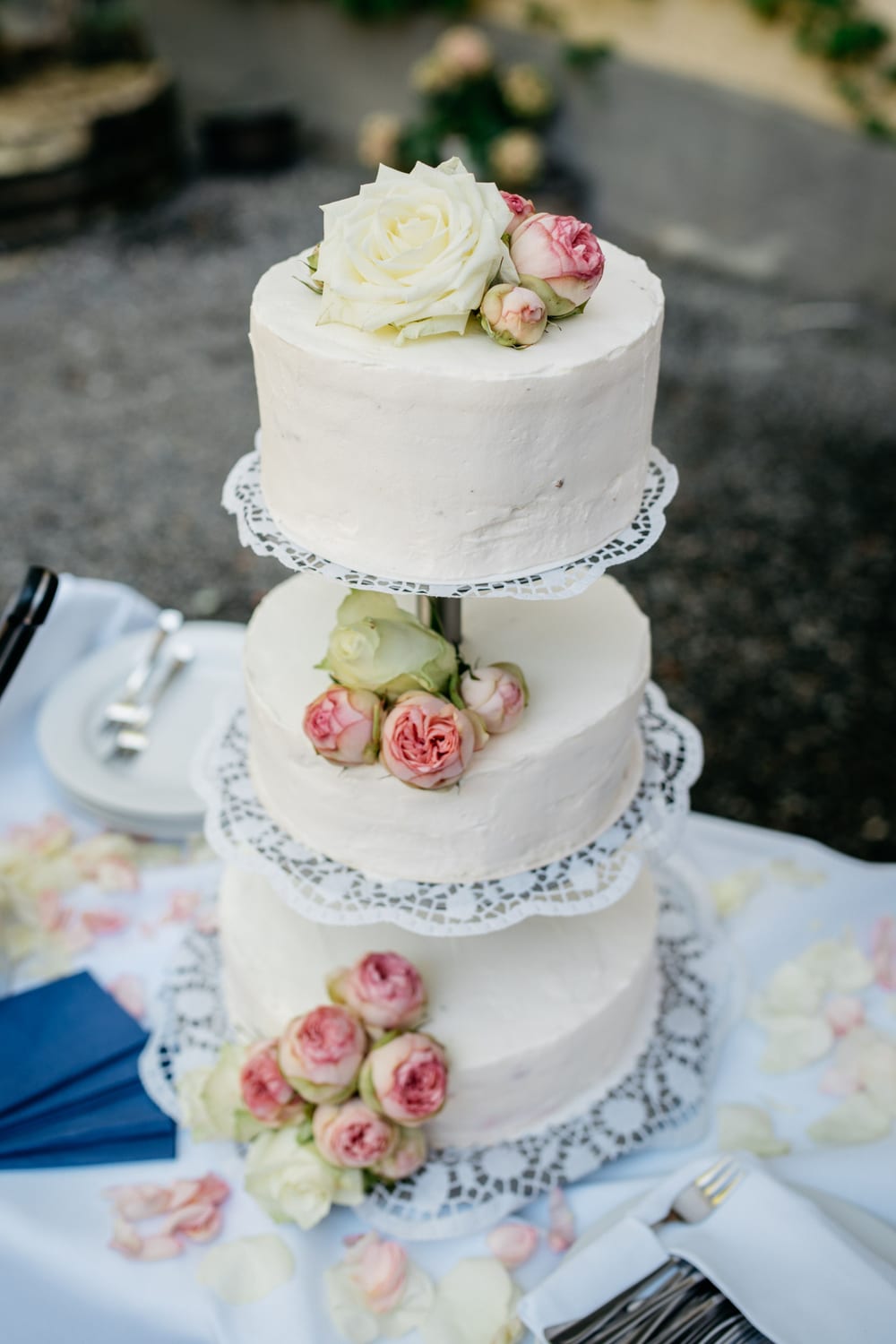 Cake & desserts — $2,500–$6,000