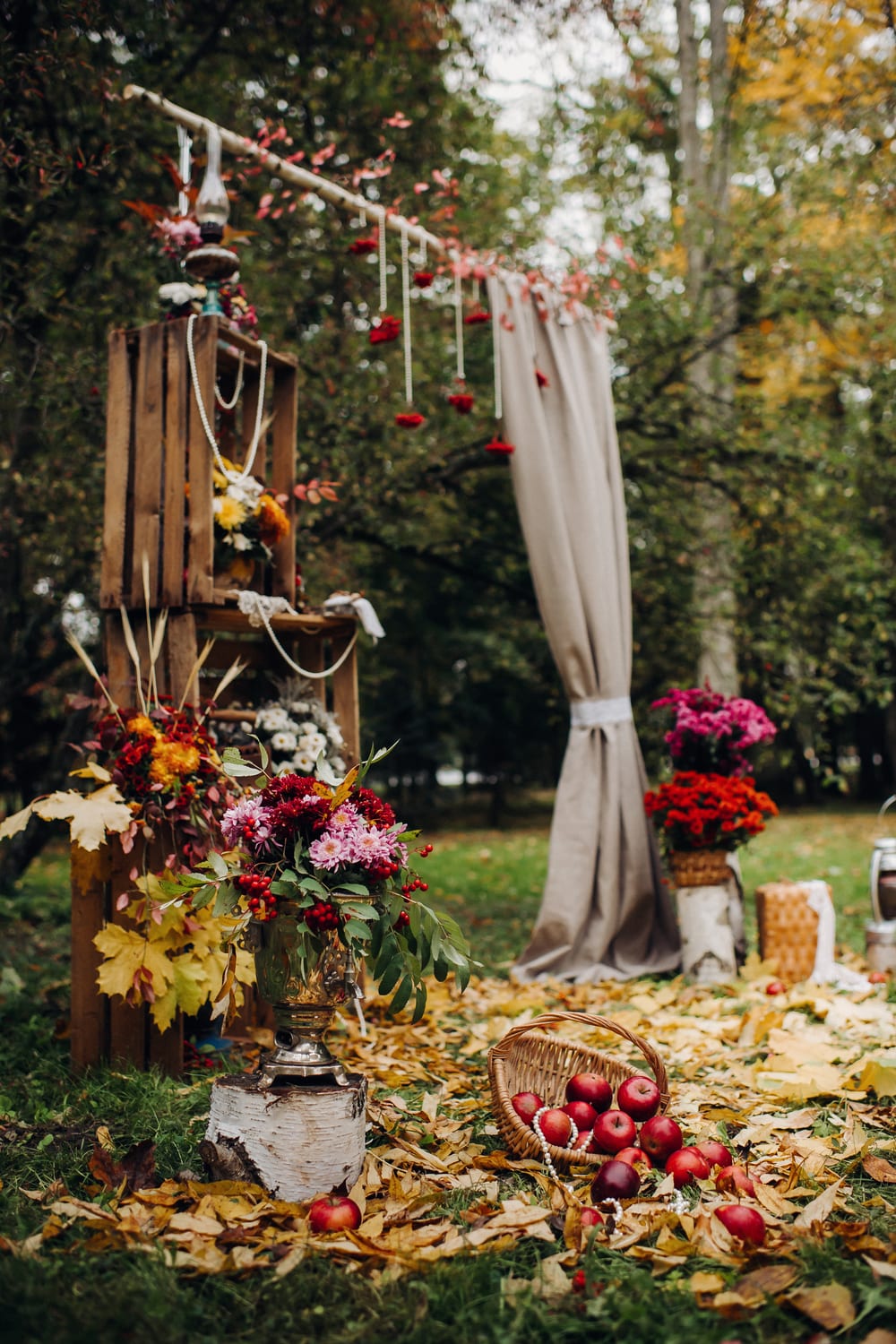 Planning a Breathtaking Fall Wedding